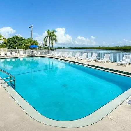 Sea Breeze, Studio 510, Beach Steps Away!+Pool+Wifi Ruskin Extérieur photo